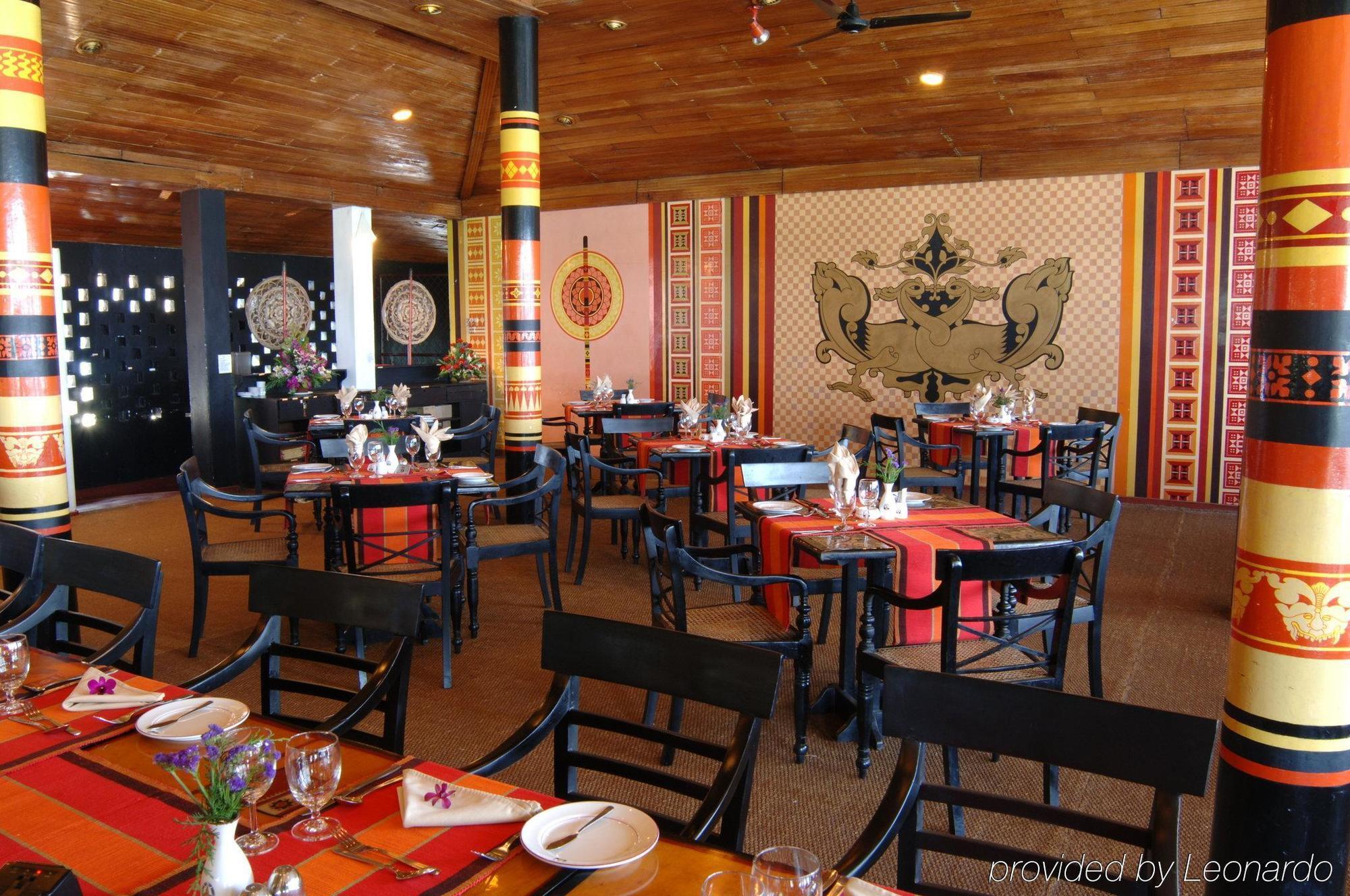 Hotel Hilltop Kandy Restaurant foto